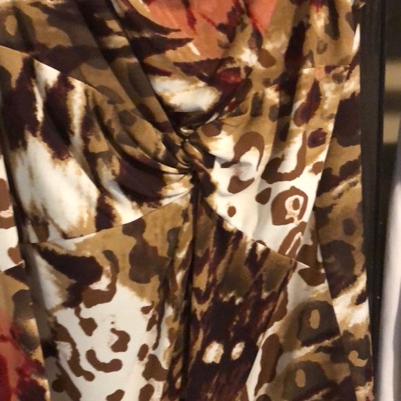 Top - Picture 2 of 3